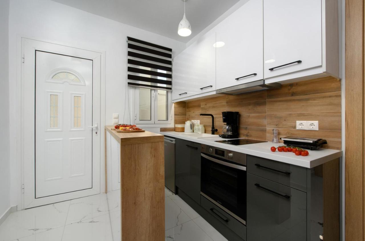 Alexandra Apartment Mpoukaris